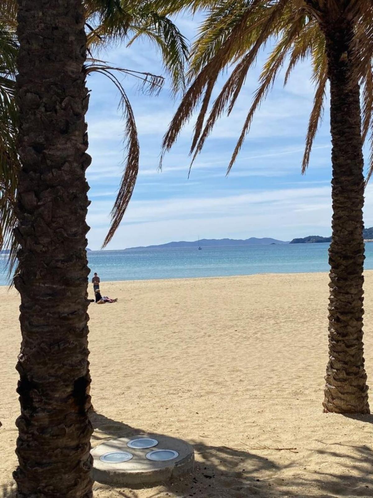 T2 200M From Lavandou Beach Classified 3 ル・ラヴァンドゥー エクステリア 写真